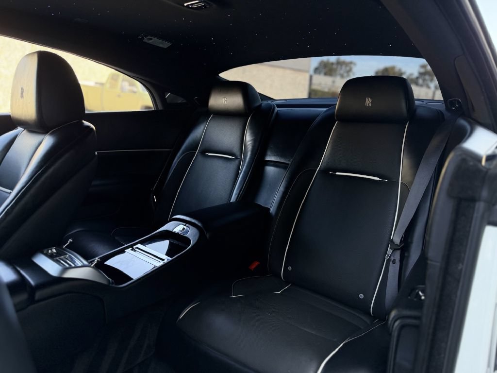 Used 2017 Rolls-Royce Wraith RWD image 16