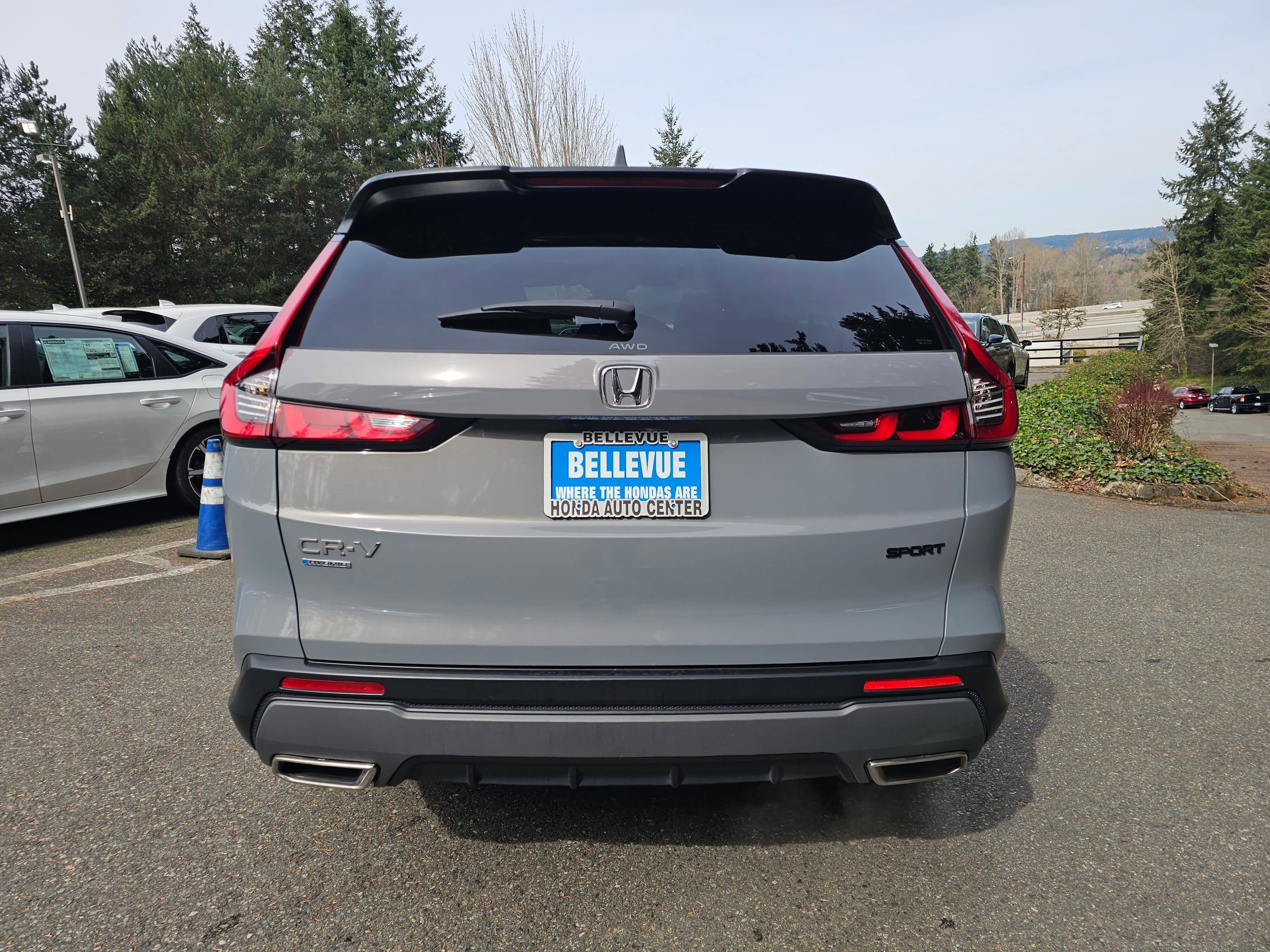 Used 2023 Honda CR-V Sport image 6