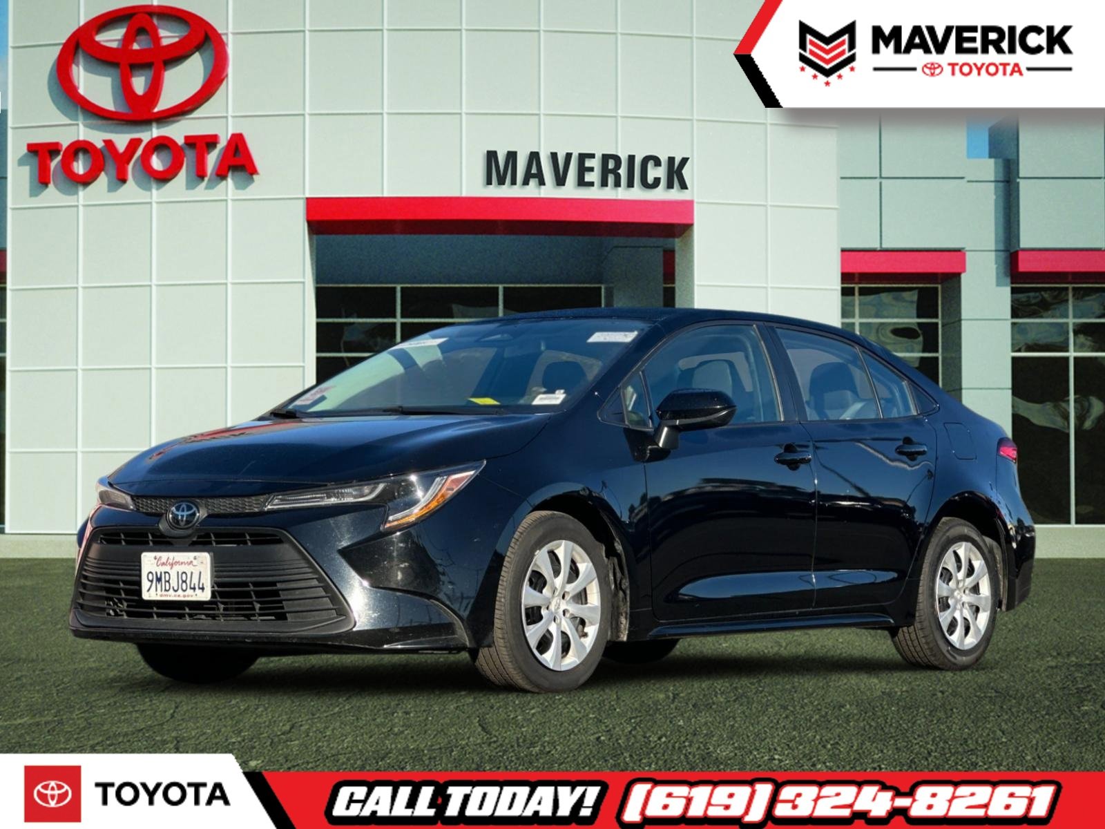 Used 2024 Toyota Corolla LE image 1