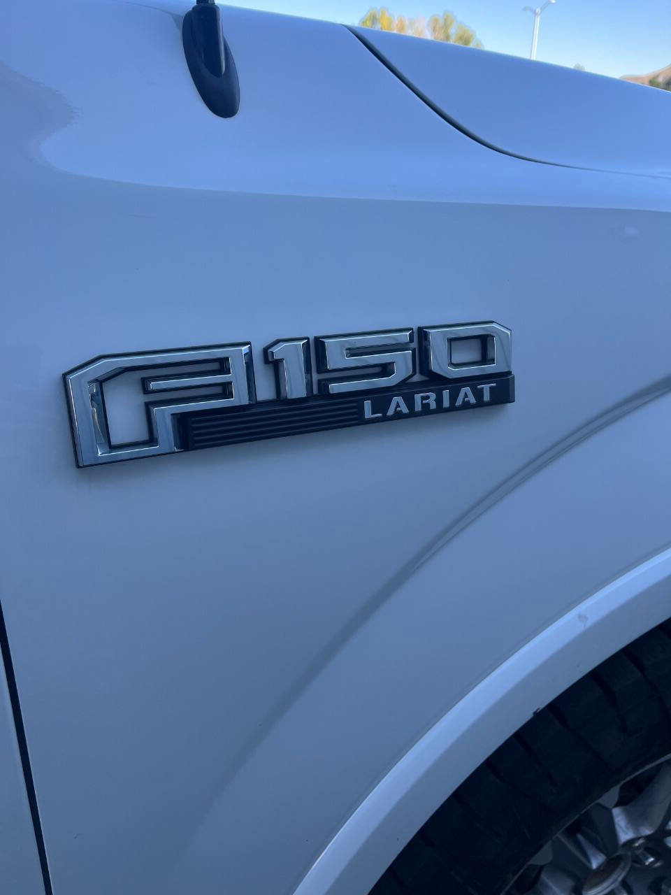 Used 2019 Ford F150 Lariat image 7