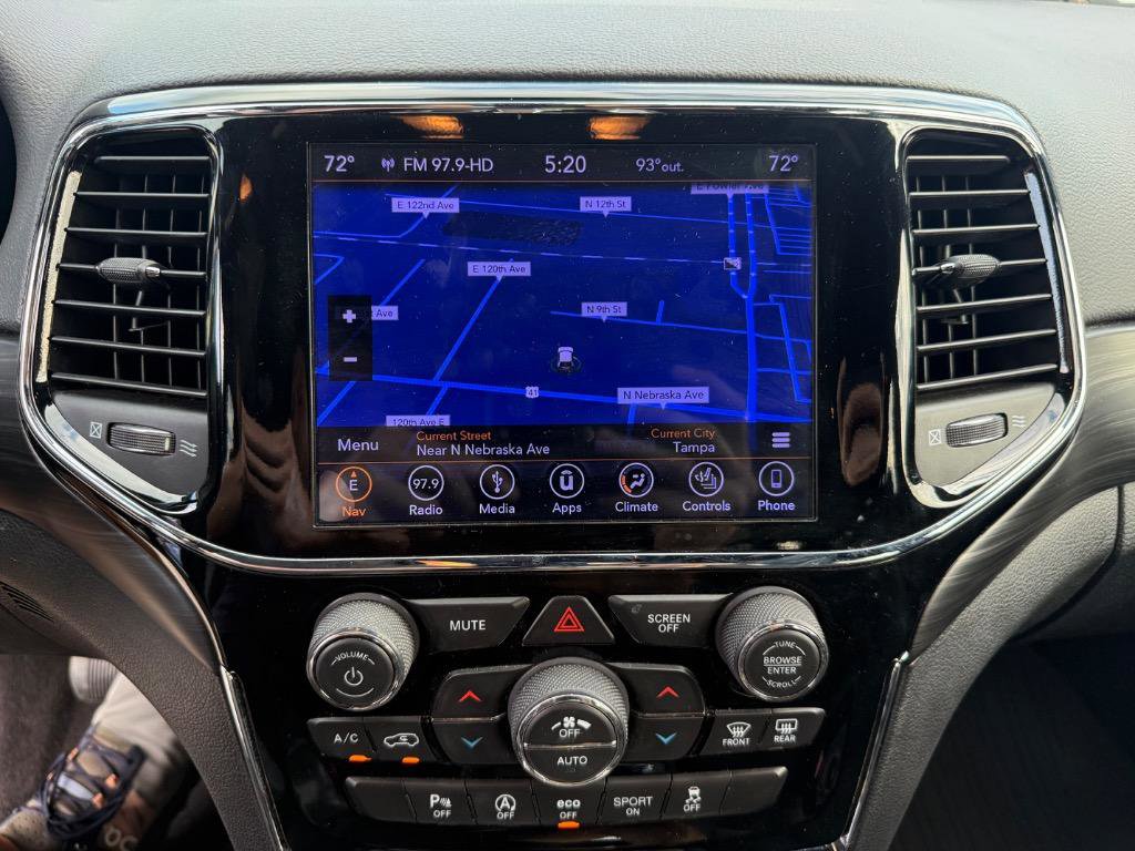 Used 2019 Jeep Grand Cherokee Altitude RWD image 24