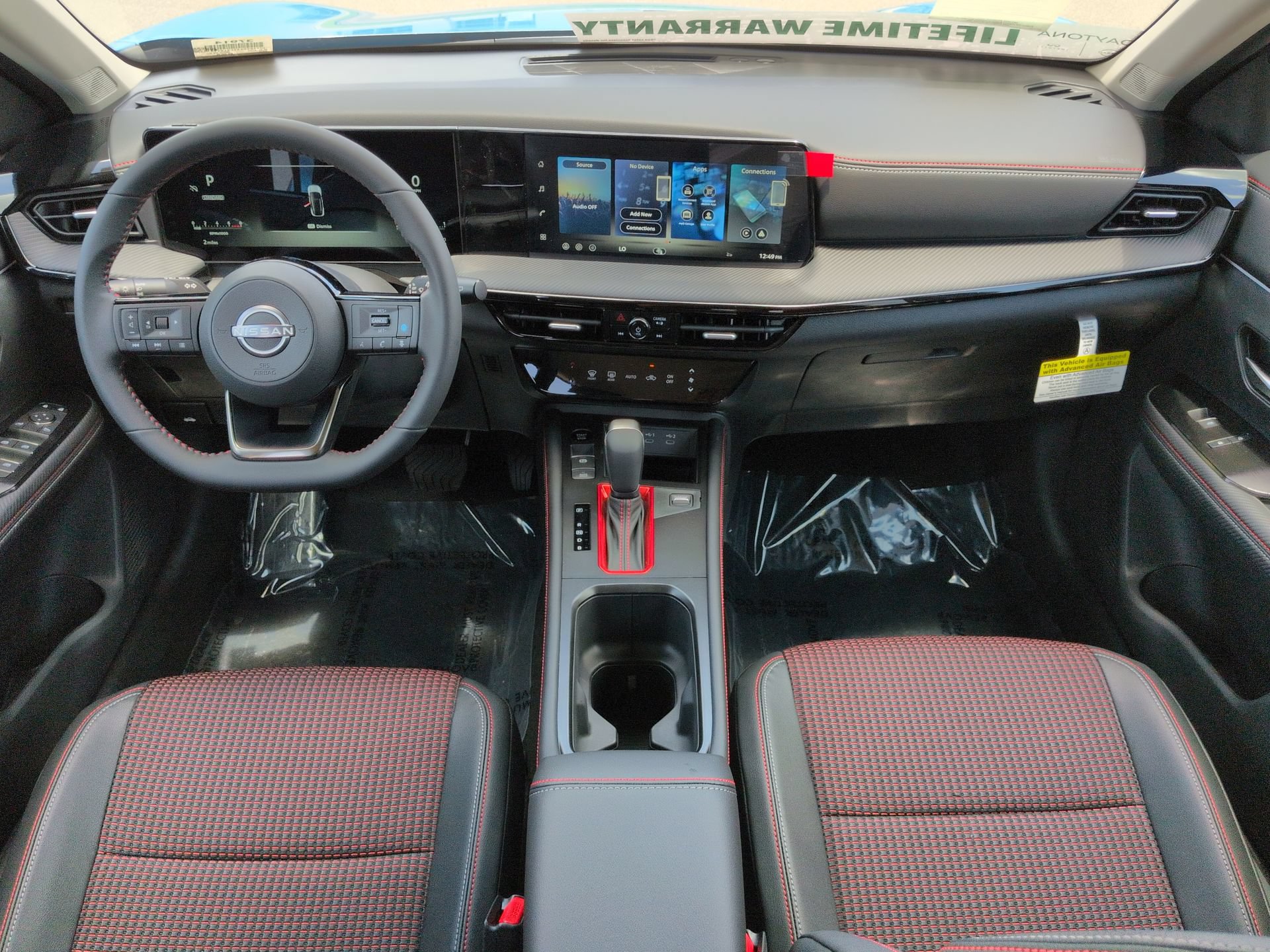 New 2026 Nissan Kicks SR FWD image 16