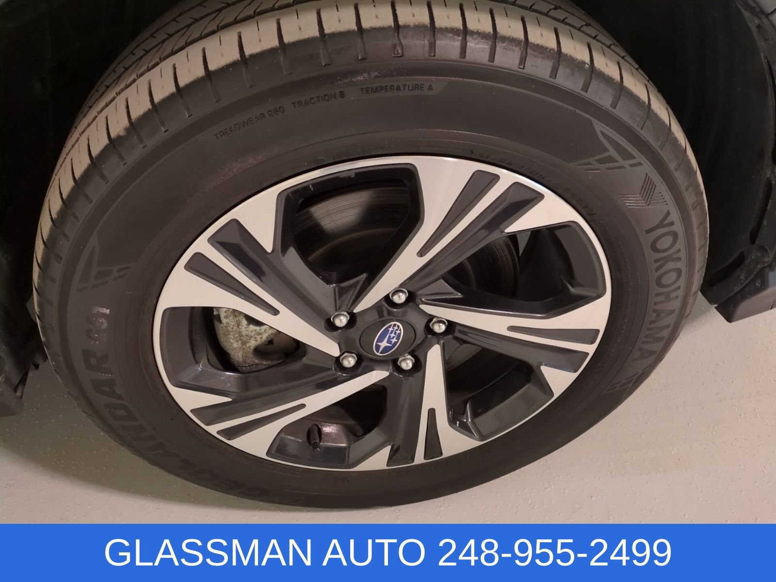 Used 2024 Subaru Crosstrek 2.0i Premium AWD/4WD image 2