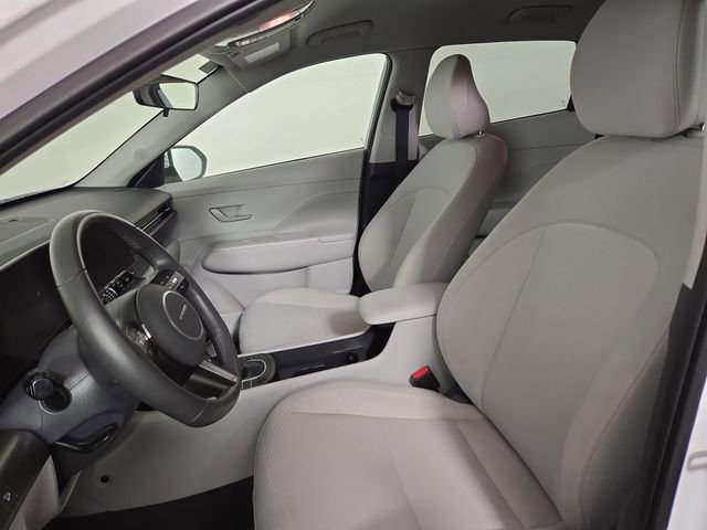 Used 2025 Hyundai Kona SEL image 12