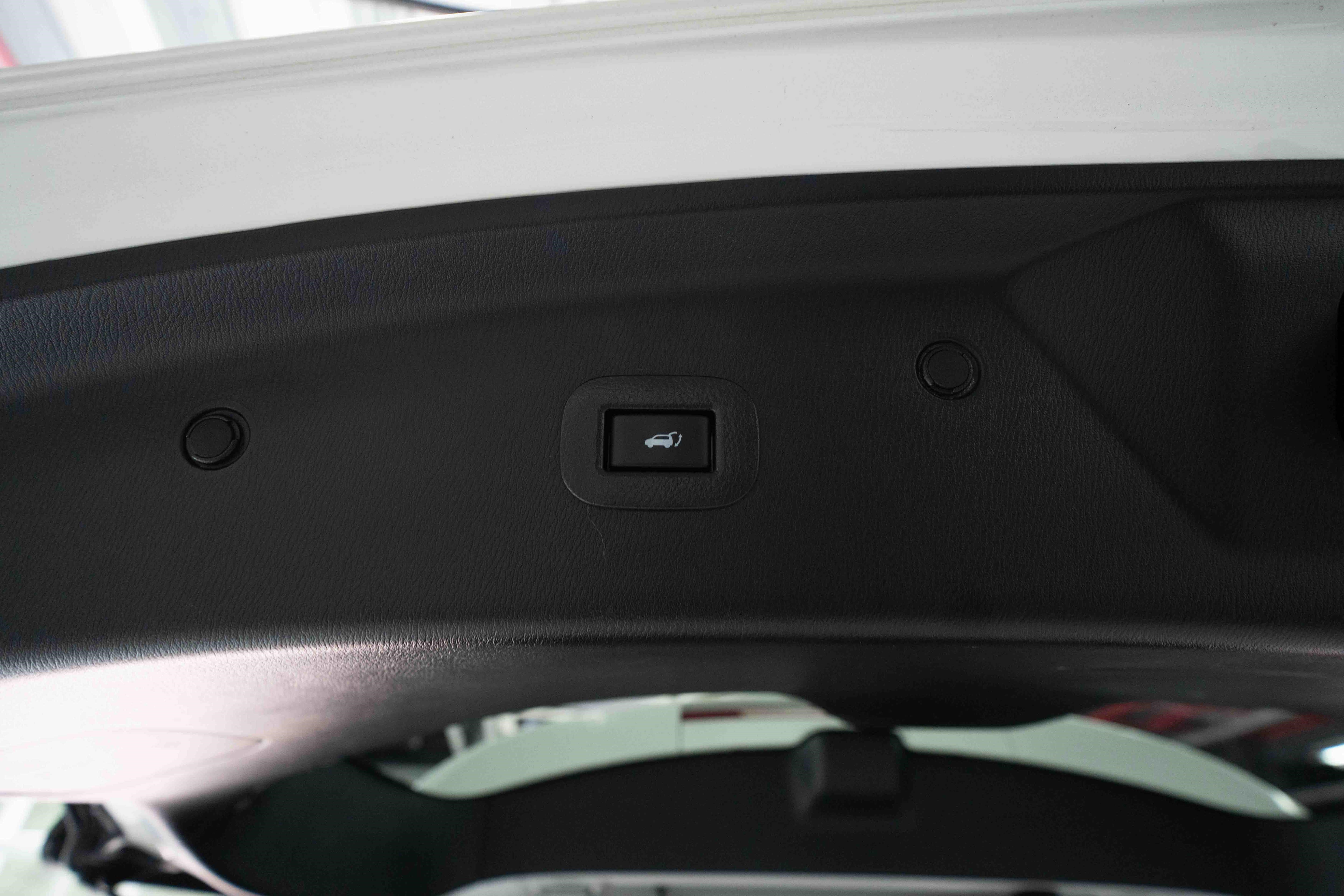 Used 2022 INFINITI QX80 Sensory w/ All-Season Package AWD/4WD image 30