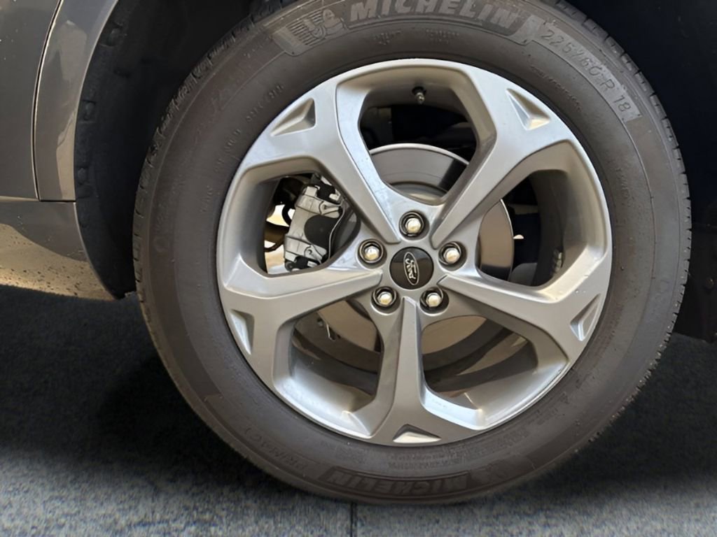 Used 2024 Ford Escape ST-Line w/ Tech Pack #1 image 10