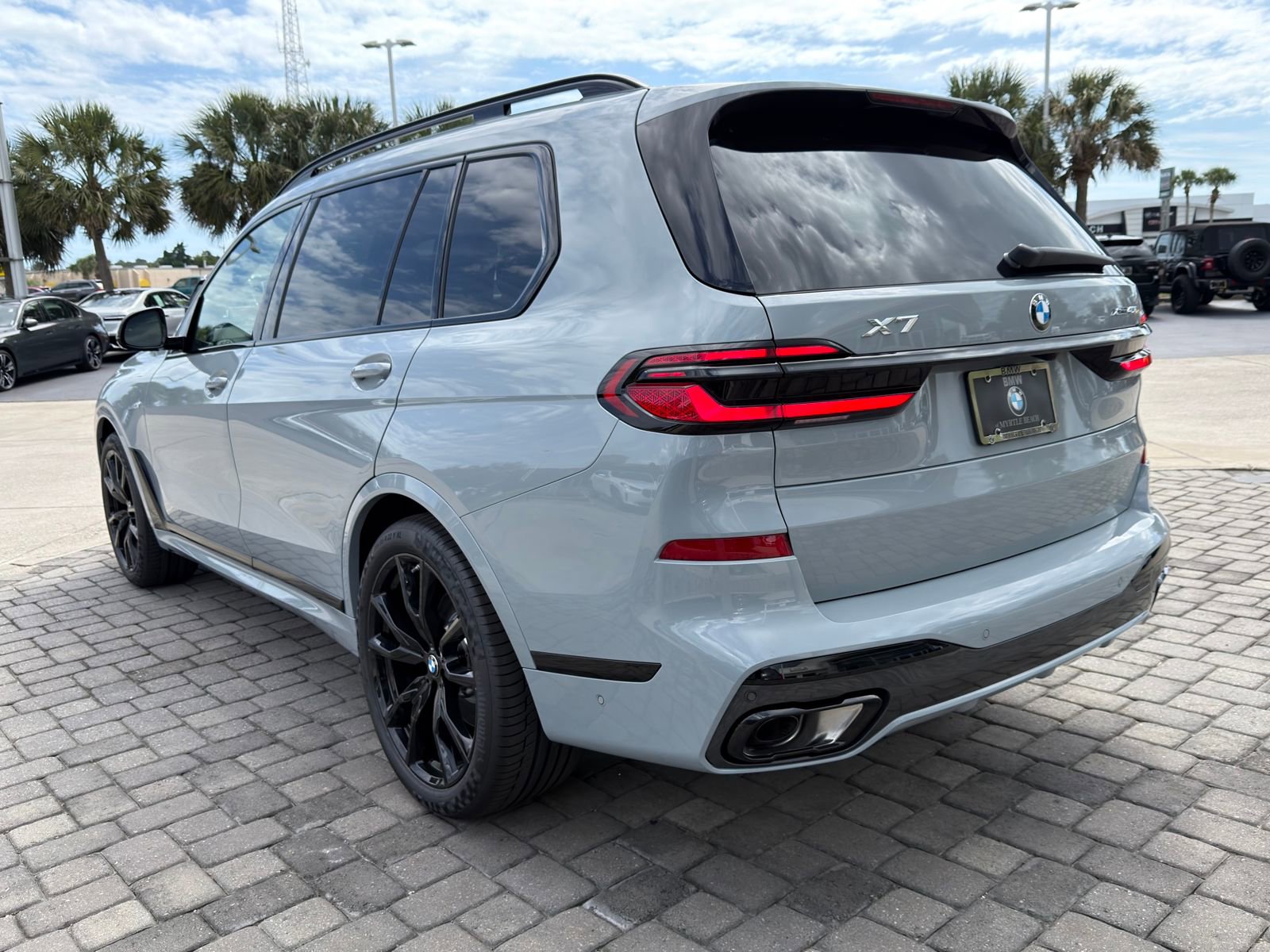 New 2026 BMW X7 xDrive40i w/ M Sport Package image 11