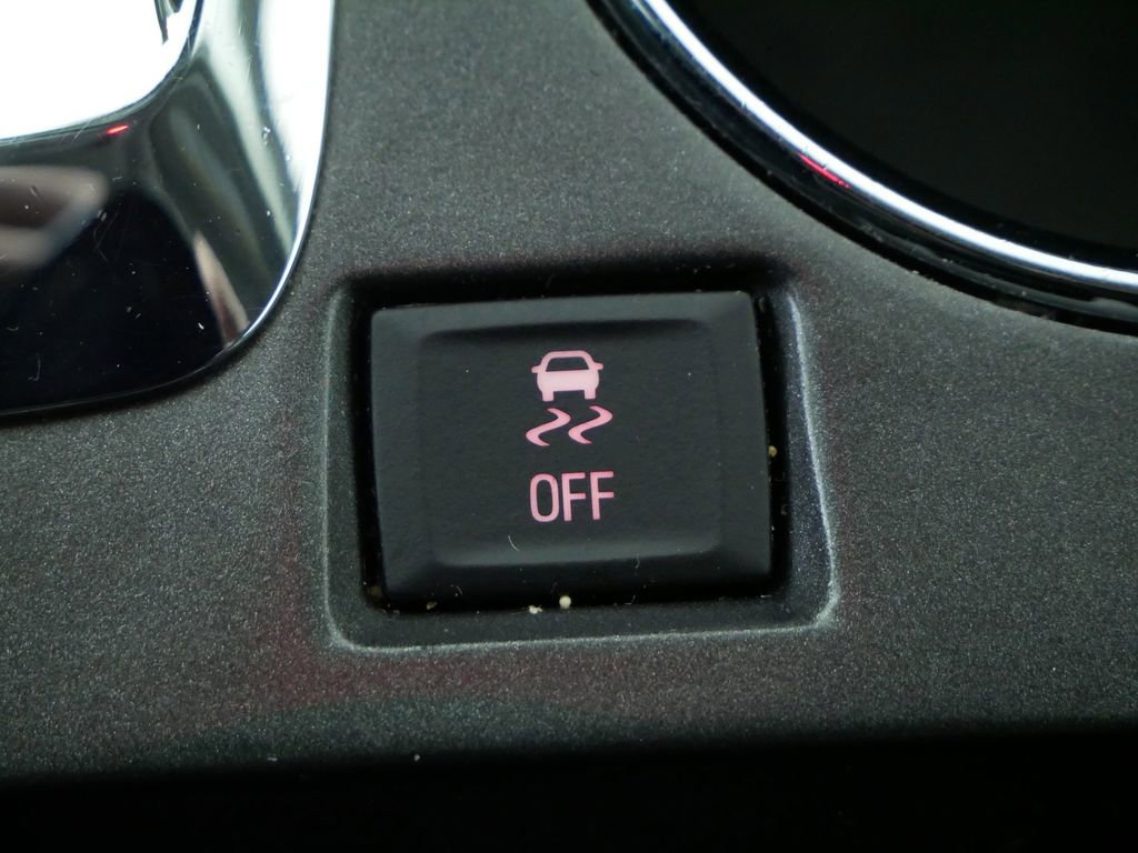 Used 2017 GMC Terrain SLE w/ Chrome Edition image 26