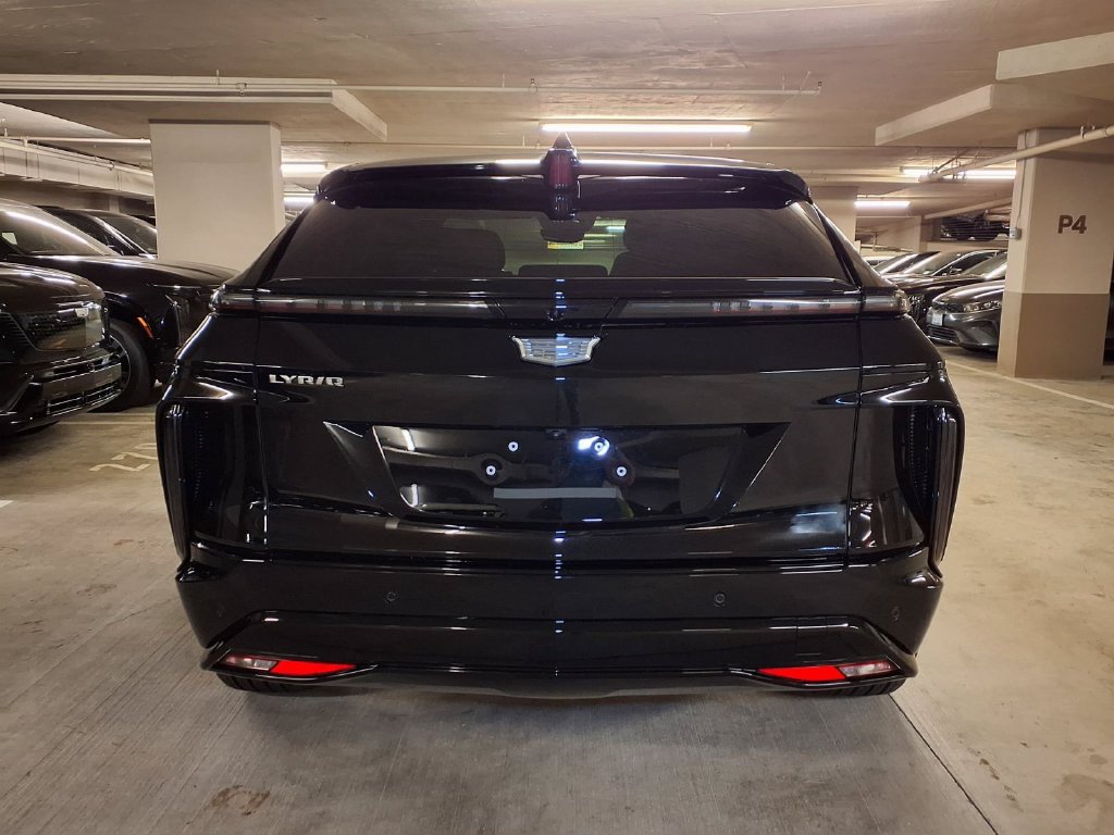 New 2027 Cadillac Lyriq Premium Sport RWD image 9