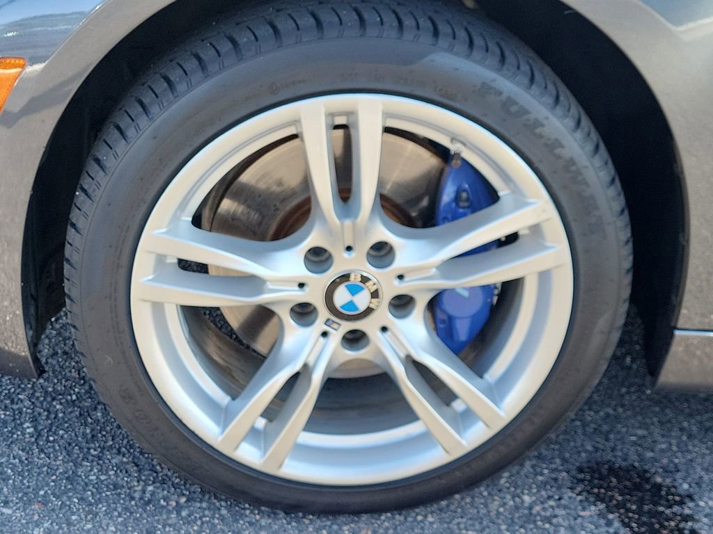 Used 2015 BMW 335i xDrive Sedan AWD/4WD image 16