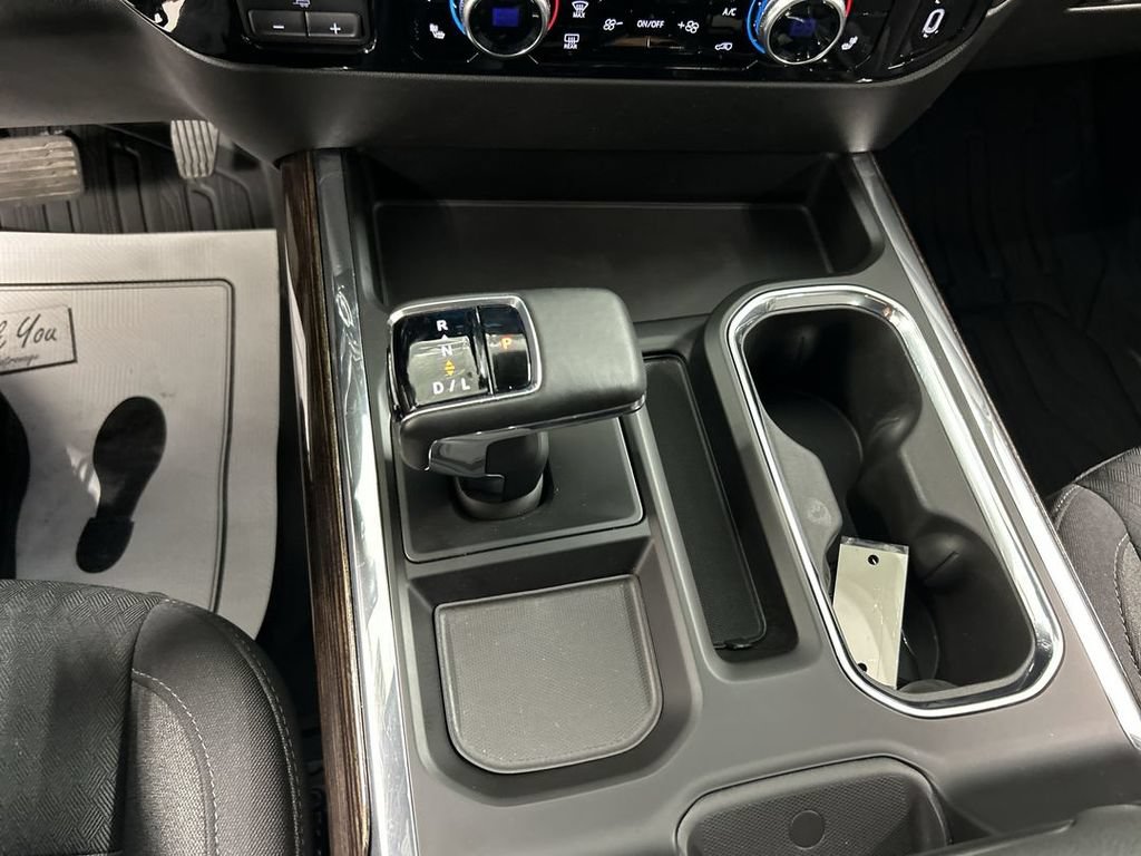 Certified 2023 GMC Sierra 1500 Elevation w/ Preferred Package AWD/4WD image 18