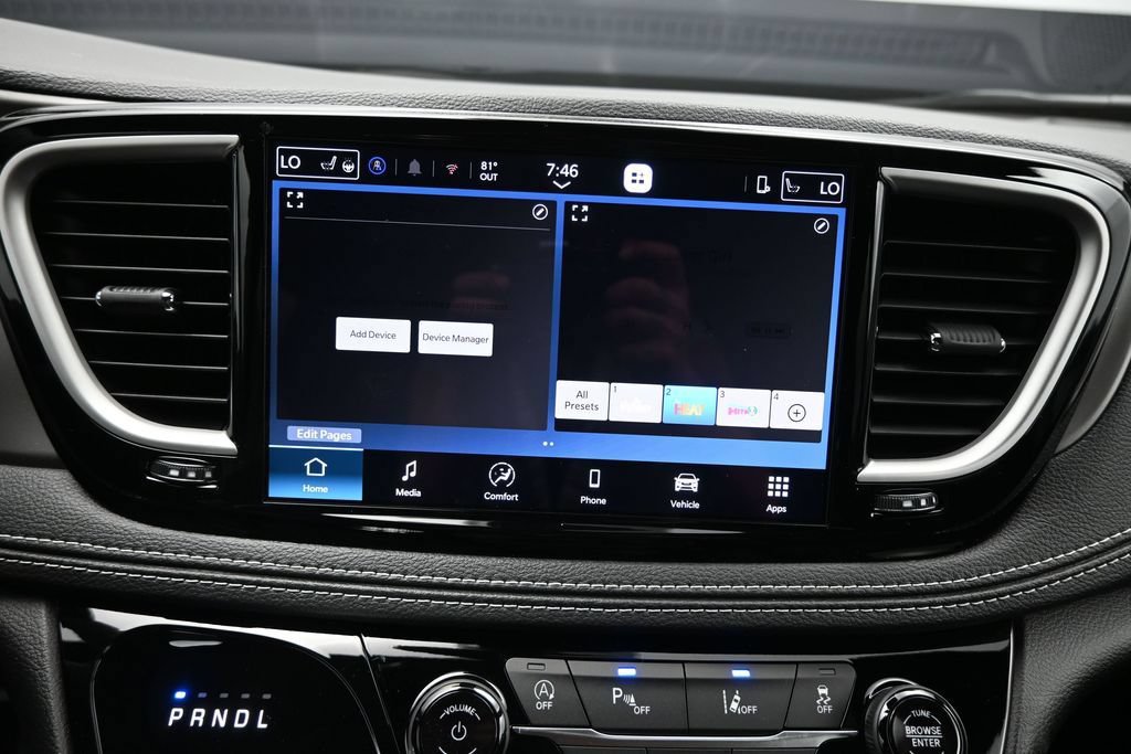 New 2027 Chrysler Pacifica Select FWD image 20