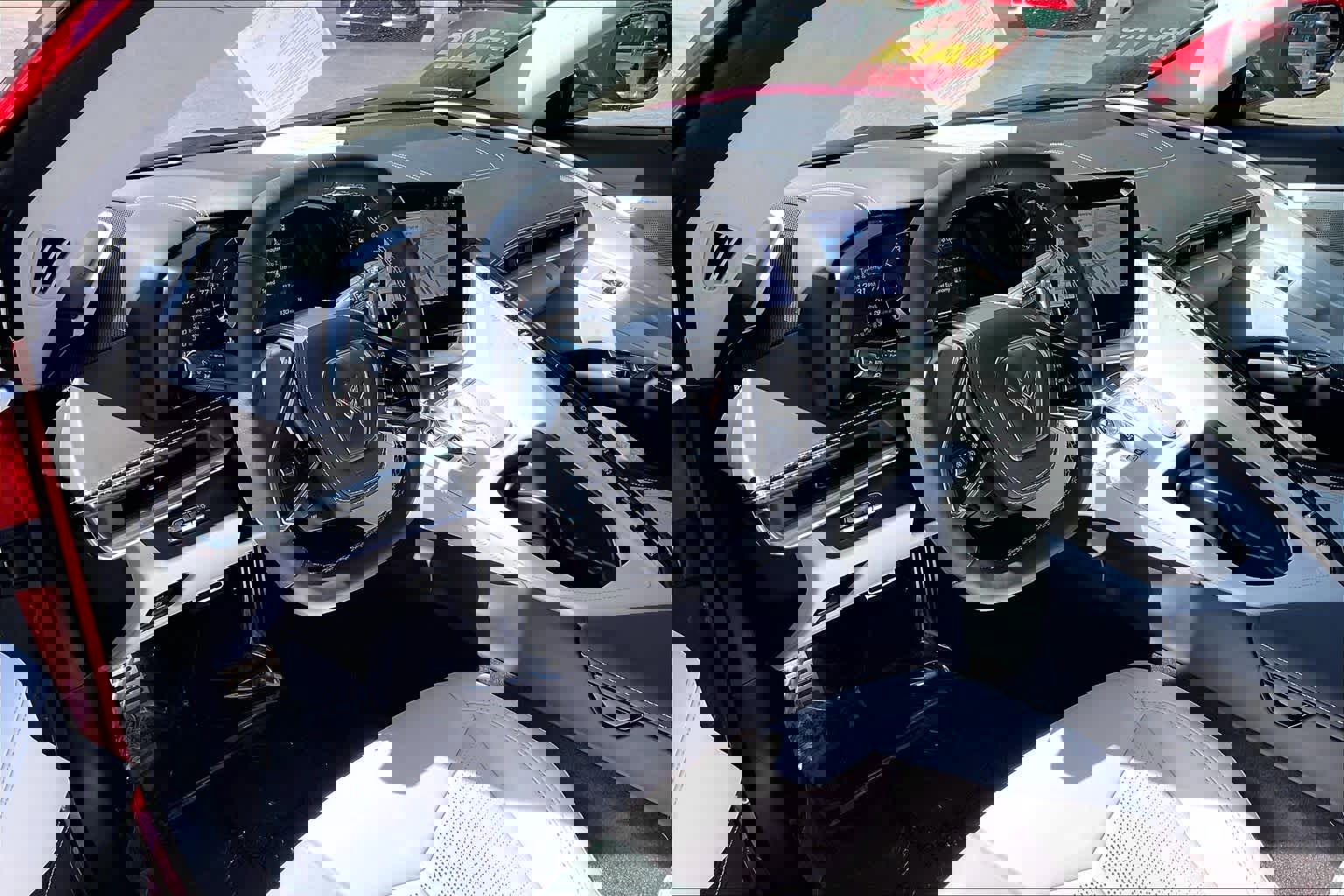 Certified 2024 Chevrolet Corvette Stingray Premium Cpe w/ 3LT image 15