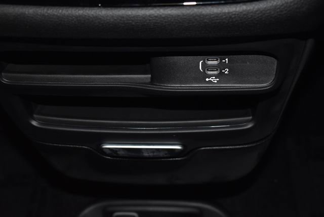 New 2026 Chrysler Pacifica Select image 19