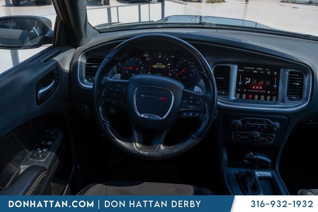 Used 2017 Dodge Charger R/T RWD image 5