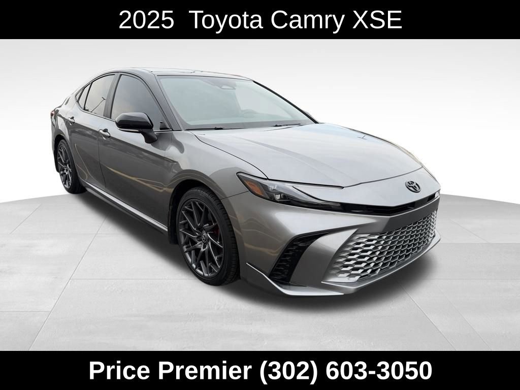 Used 2025 Toyota Camry XSE image 1