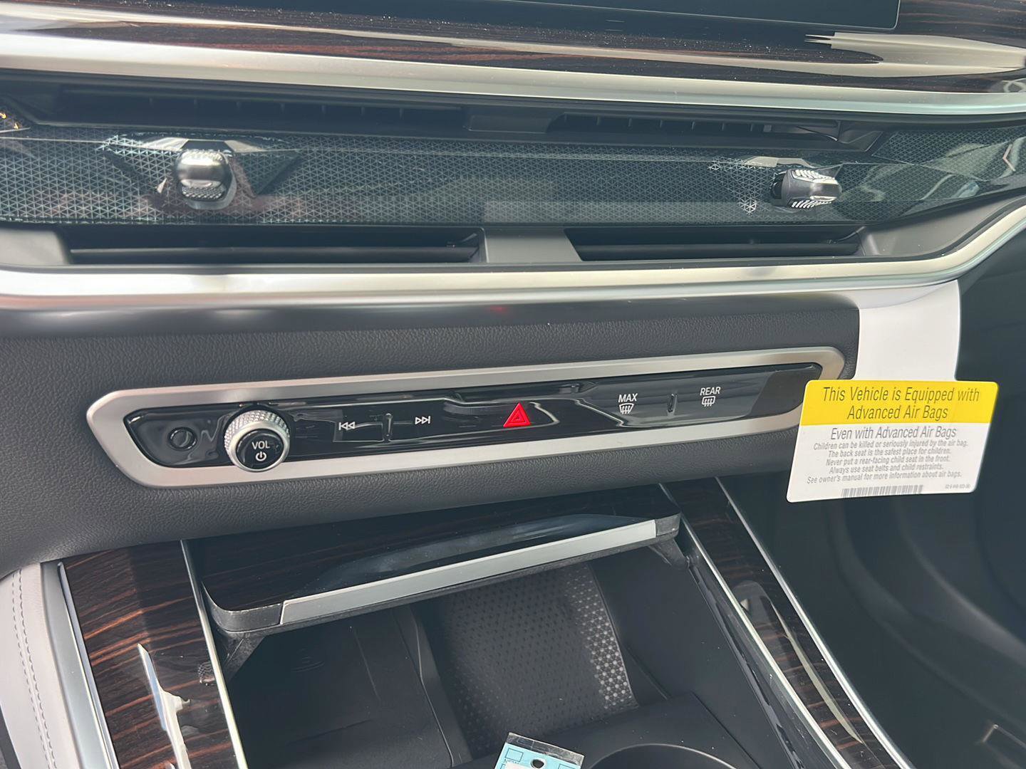 New 2026 BMW X5 sDrive40i w/ Climate Comfort Package image 30