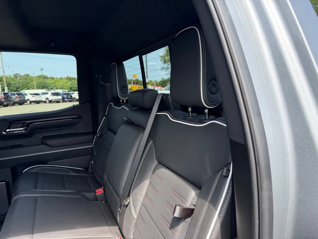 Used 2025 GMC Sierra 1500 AT4X AWD/4WD image 10