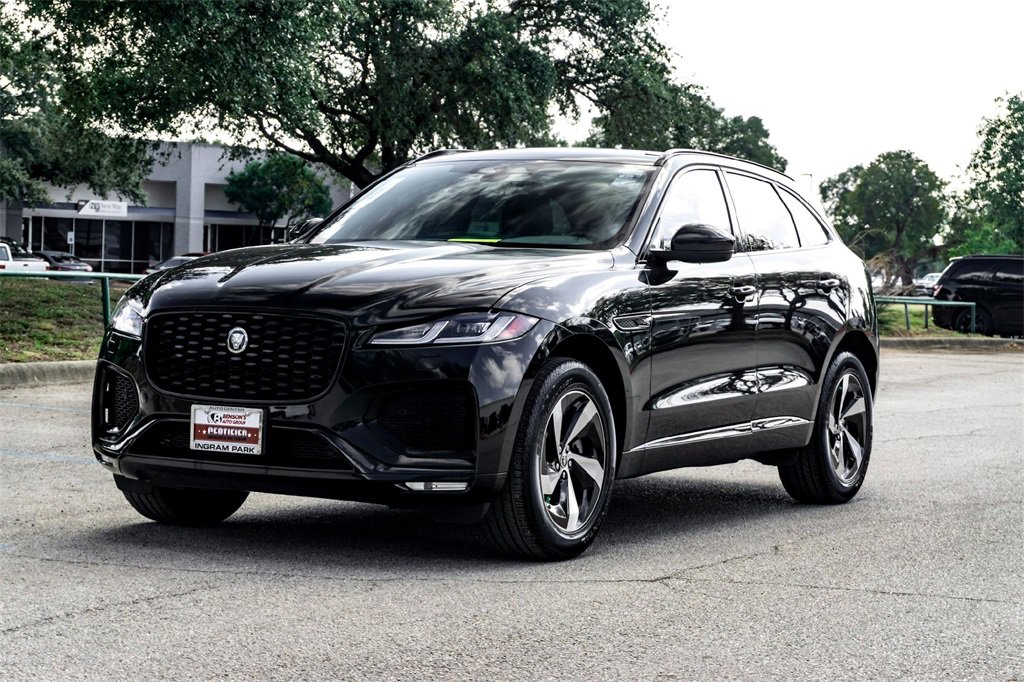 Used 2024 Jaguar F-PACE R-Dynamic S image 10