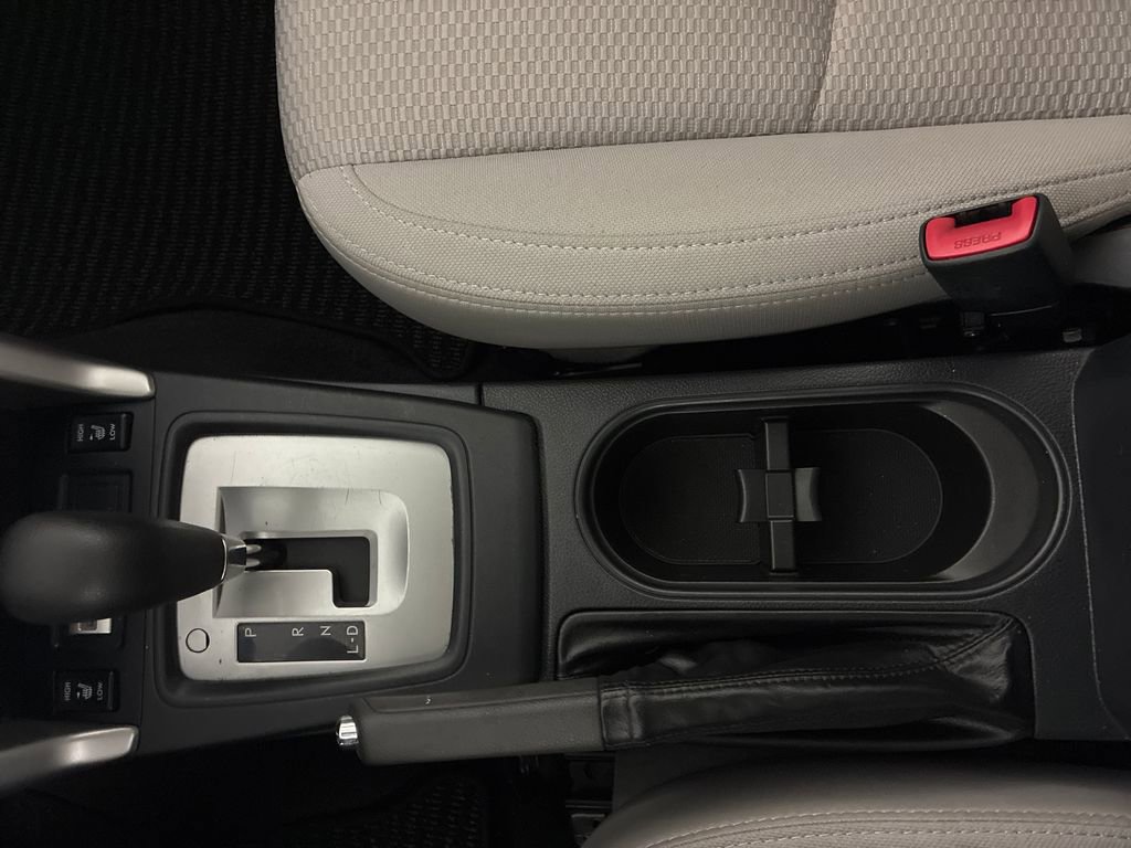 Used 2018 Subaru Forester 2.5i Premium w/ All-Weather Package image 17