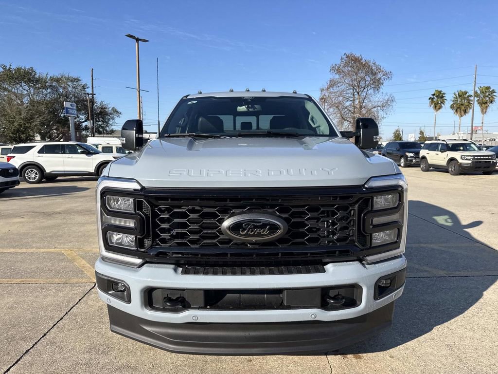 New 2026 Ford F250 Lariat w/ Black Appearance Package AWD/4WD image 2