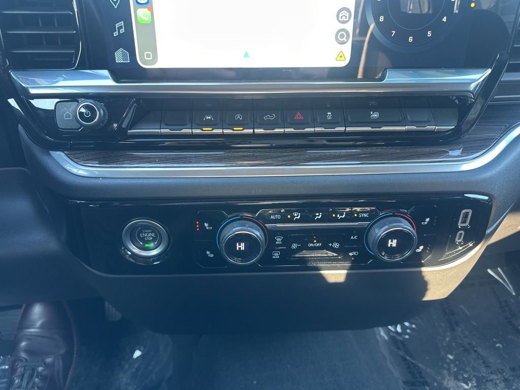 Used 2022 Chevrolet Silverado 1500 RST image 25