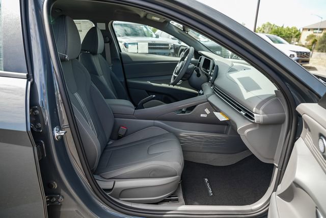 New 2026 Hyundai Elantra Sport FWD image 19