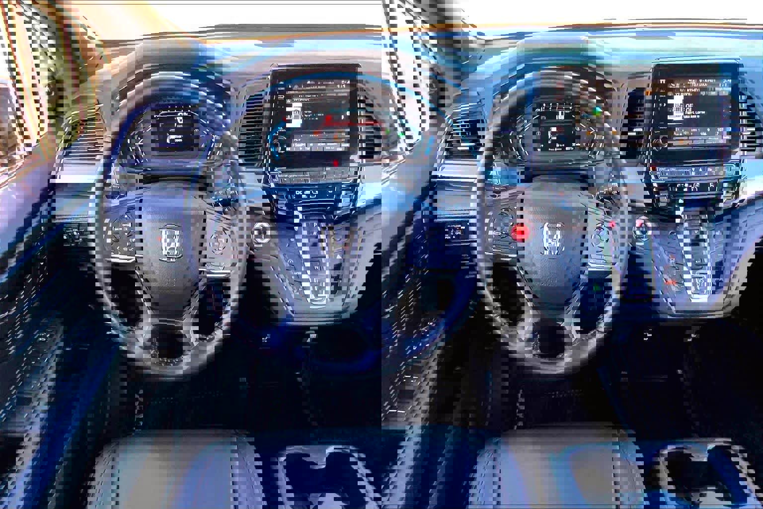 Used 2024 Honda Odyssey Sport image 5