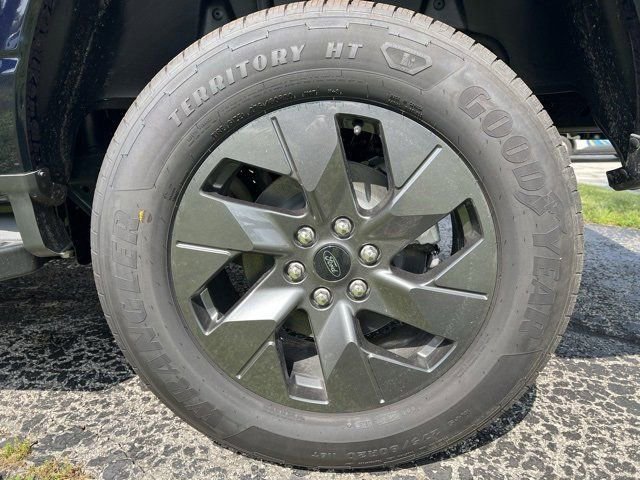 New 2025 Ford F150 Lightning Lariat image 32