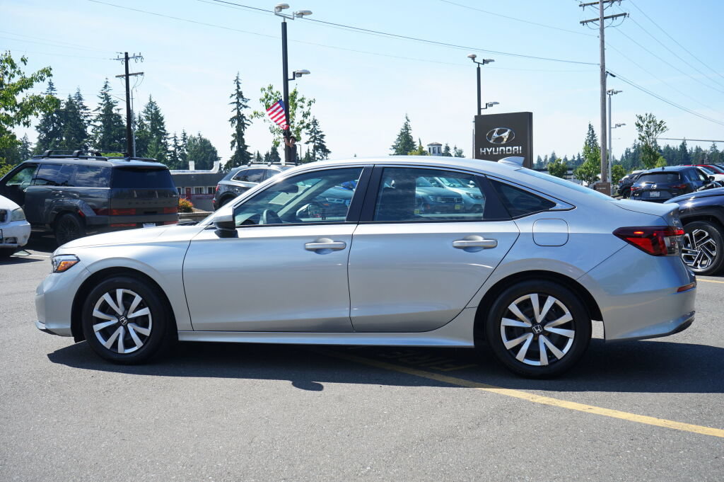 Used 2025 Honda Civic LX image 10