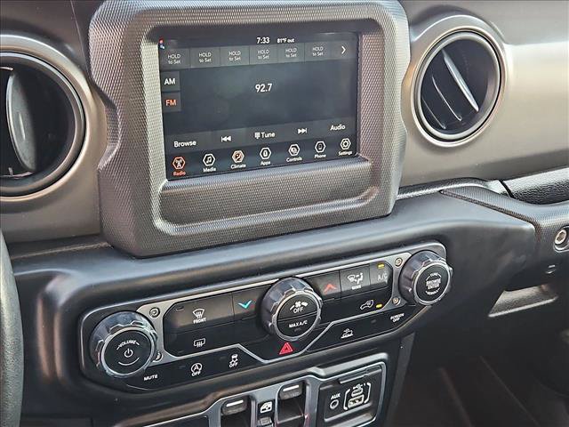 Used 2022 Jeep Gladiator Sport AWD/4WD image 14