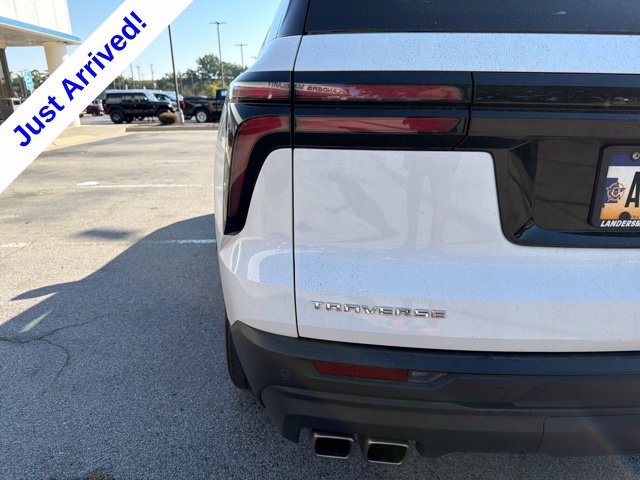Used 2024 Chevrolet Traverse LS FWD image 15