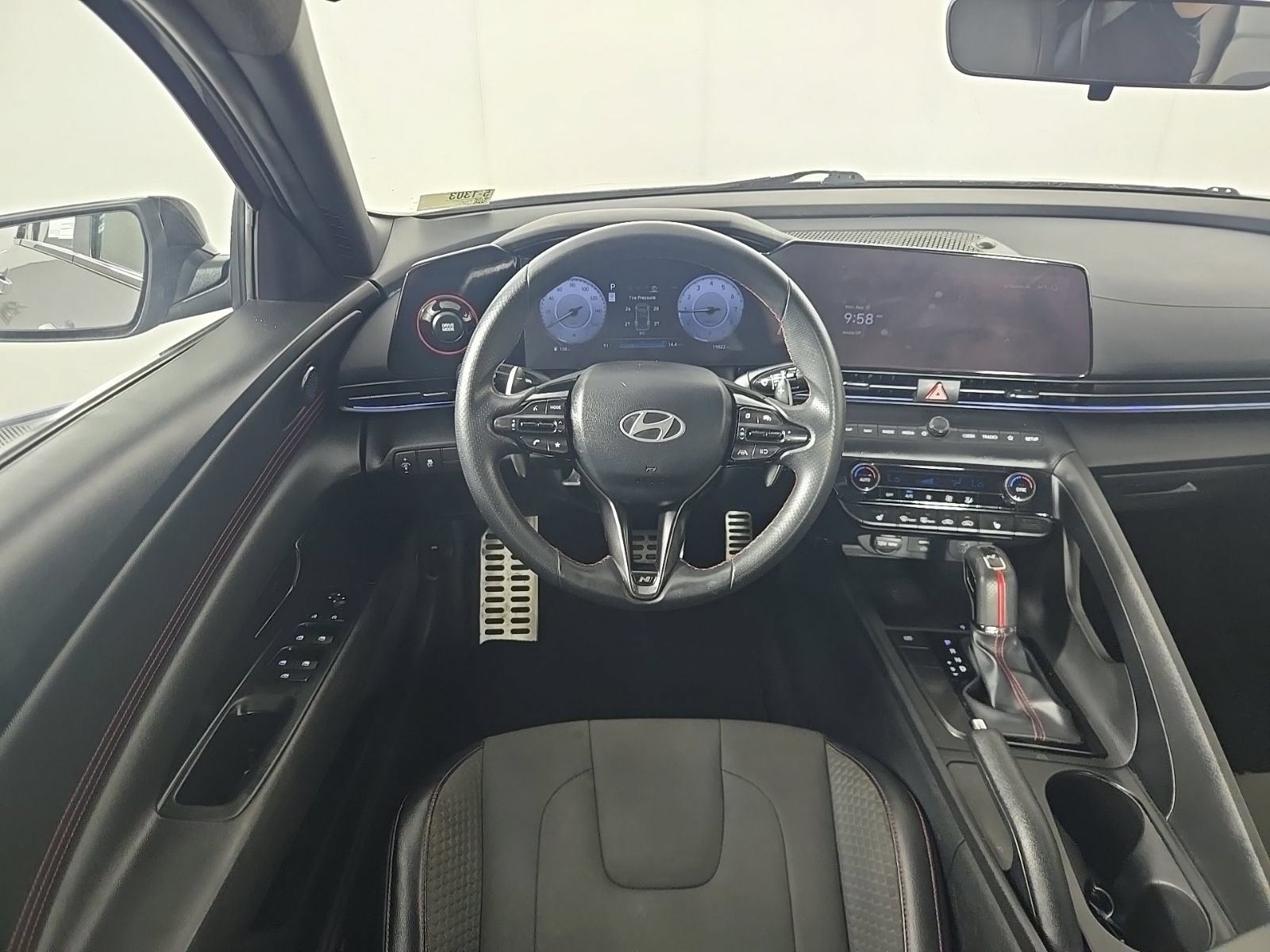 Used 2024 Hyundai Elantra N Line FWD image 11