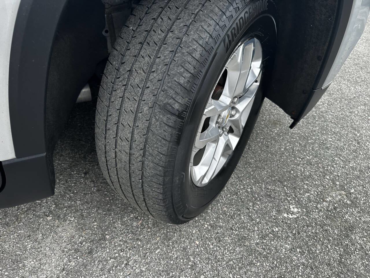 Used 2018 Chevrolet Traverse LT image 37