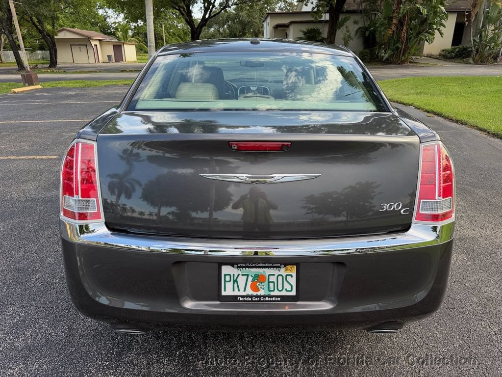 Used 2013 Chrysler 300 C RWD image 6