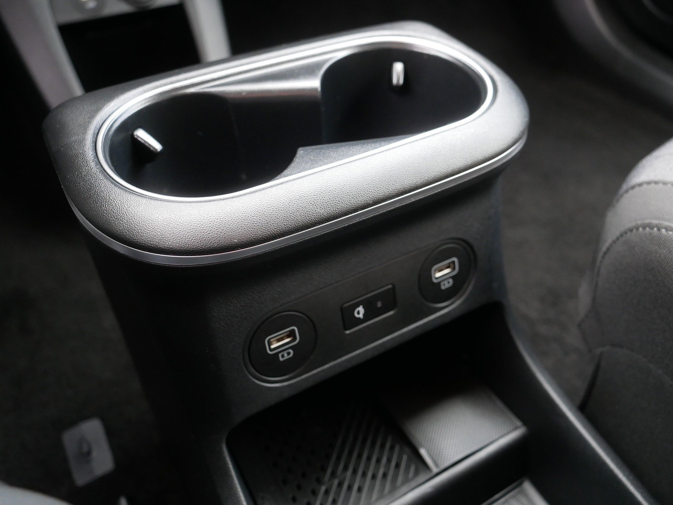 Used 2024 Hyundai Ioniq 5 SEL image 30