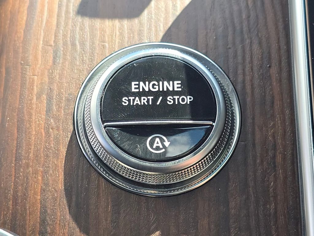 Certified 2026 Mercedes-Benz GLC 300 4MATIC image 38