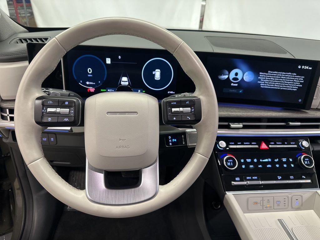 Used 2024 Hyundai Santa Fe Limited image 15