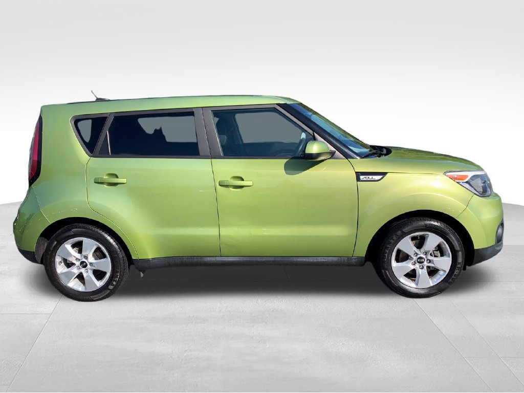 Used 2018 Kia Soul FWD image 6