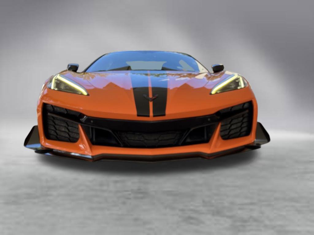 Used 2023 Chevrolet Corvette Z06 w/ Z07 Performance Package RWD image 30