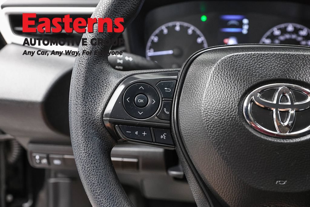 Used 2025 Toyota Corolla LE FWD image 16