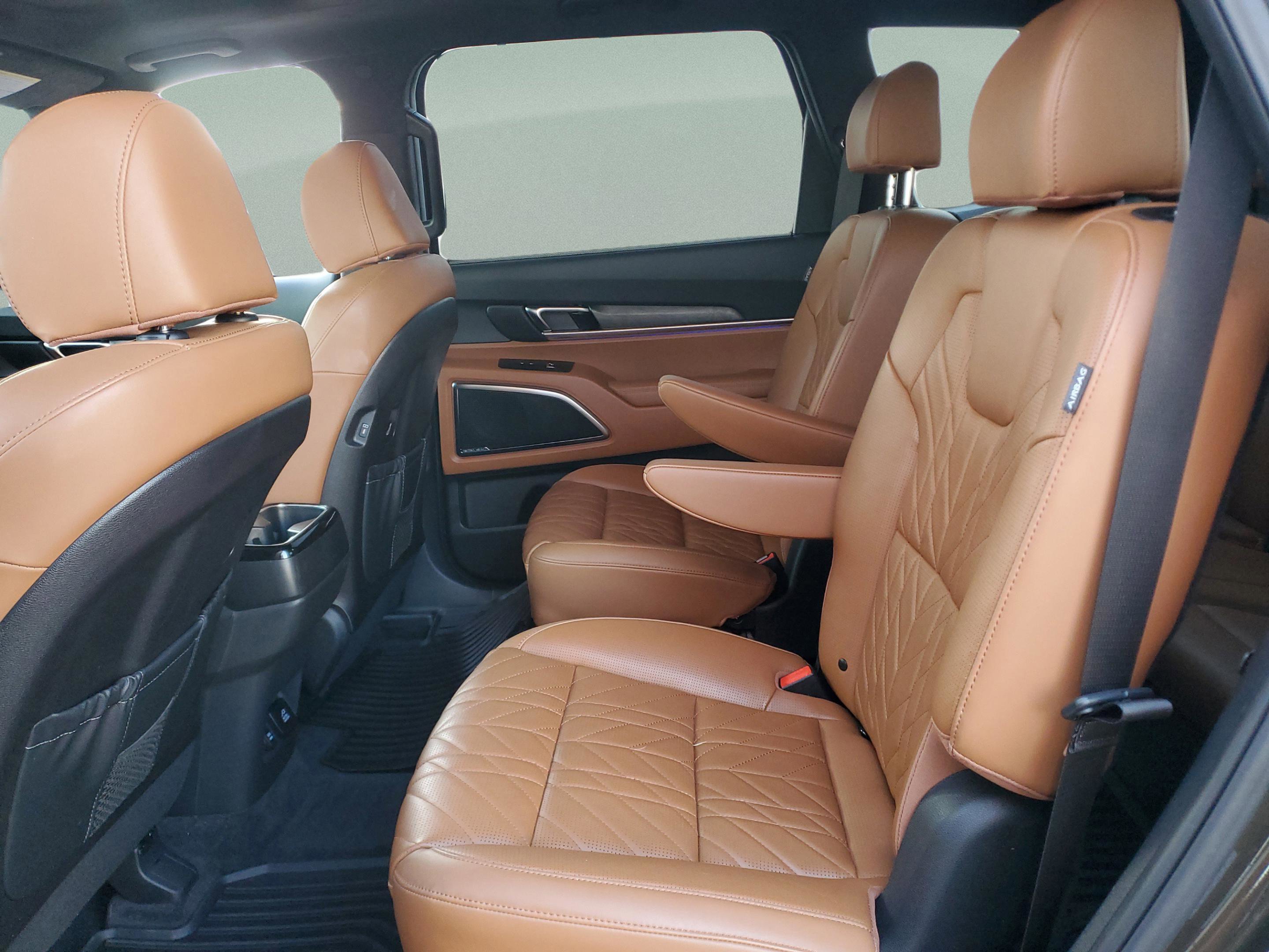 Used 2024 Kia Telluride SX Prestige X-Line image 11