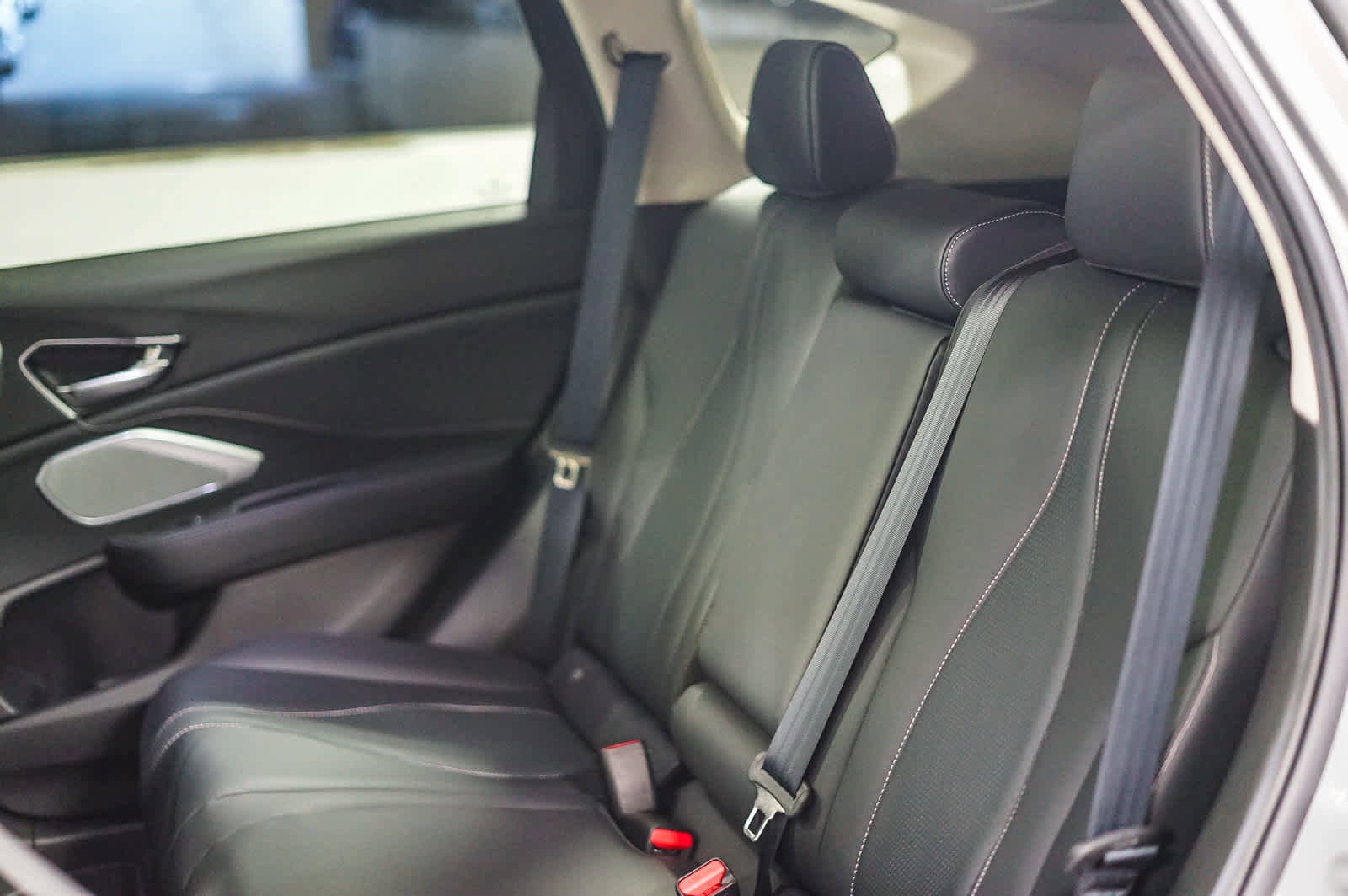 Used 2025 Acura RDX SH-AWD w/ Technology Package image 23