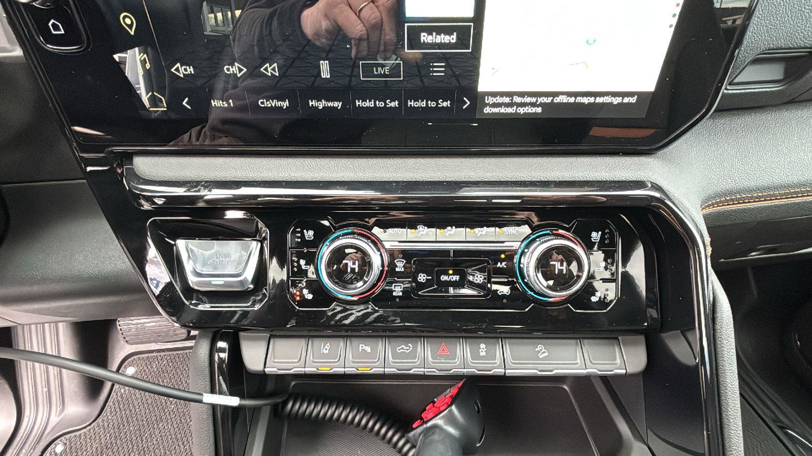 New 2026 GMC Sierra 2500 AT4 w/ AT4 Premium Plus Package image 22