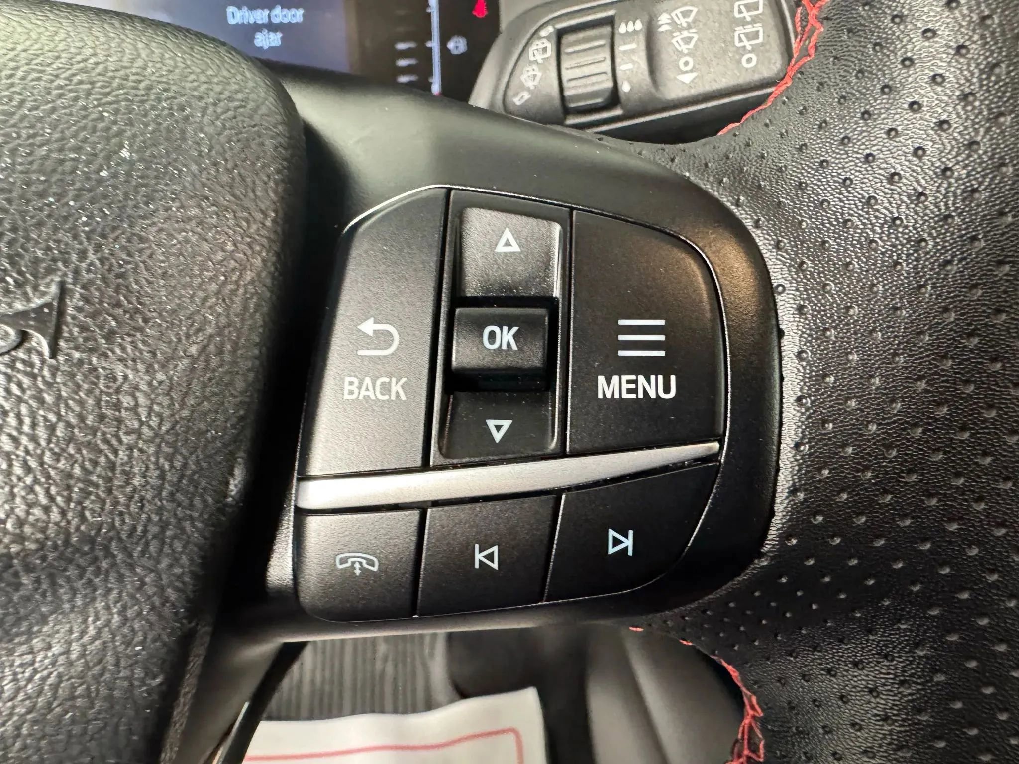 Used 2023 Ford Escape ST-Line w/ Tech Pack #1 image 16