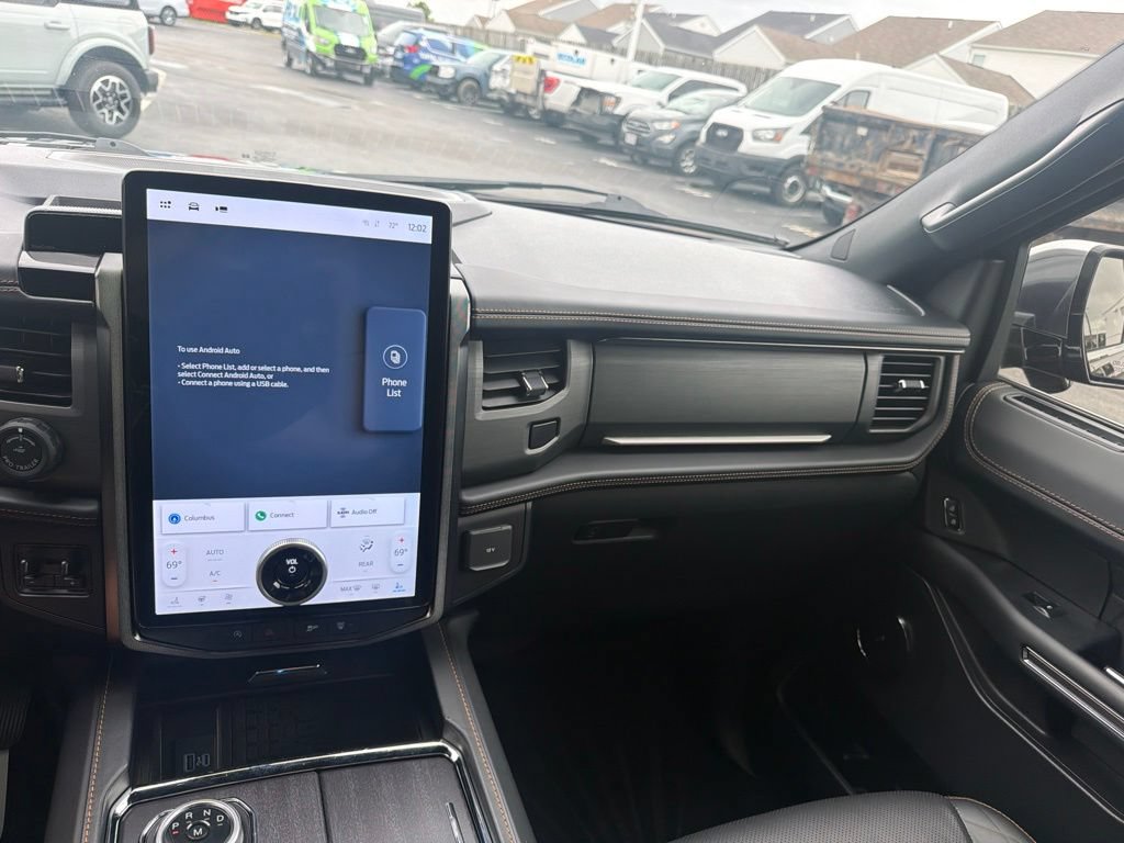 Certified 2024 Ford Expedition Max Platinum AWD/4WD image 33