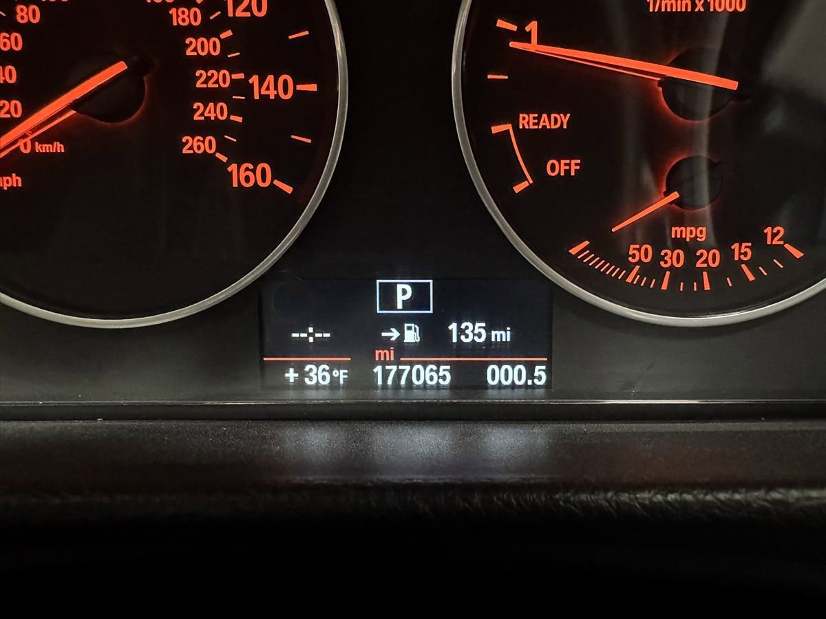 Used 2014 BMW 328i Gran Turismo xDrive AWD/4WD image 38