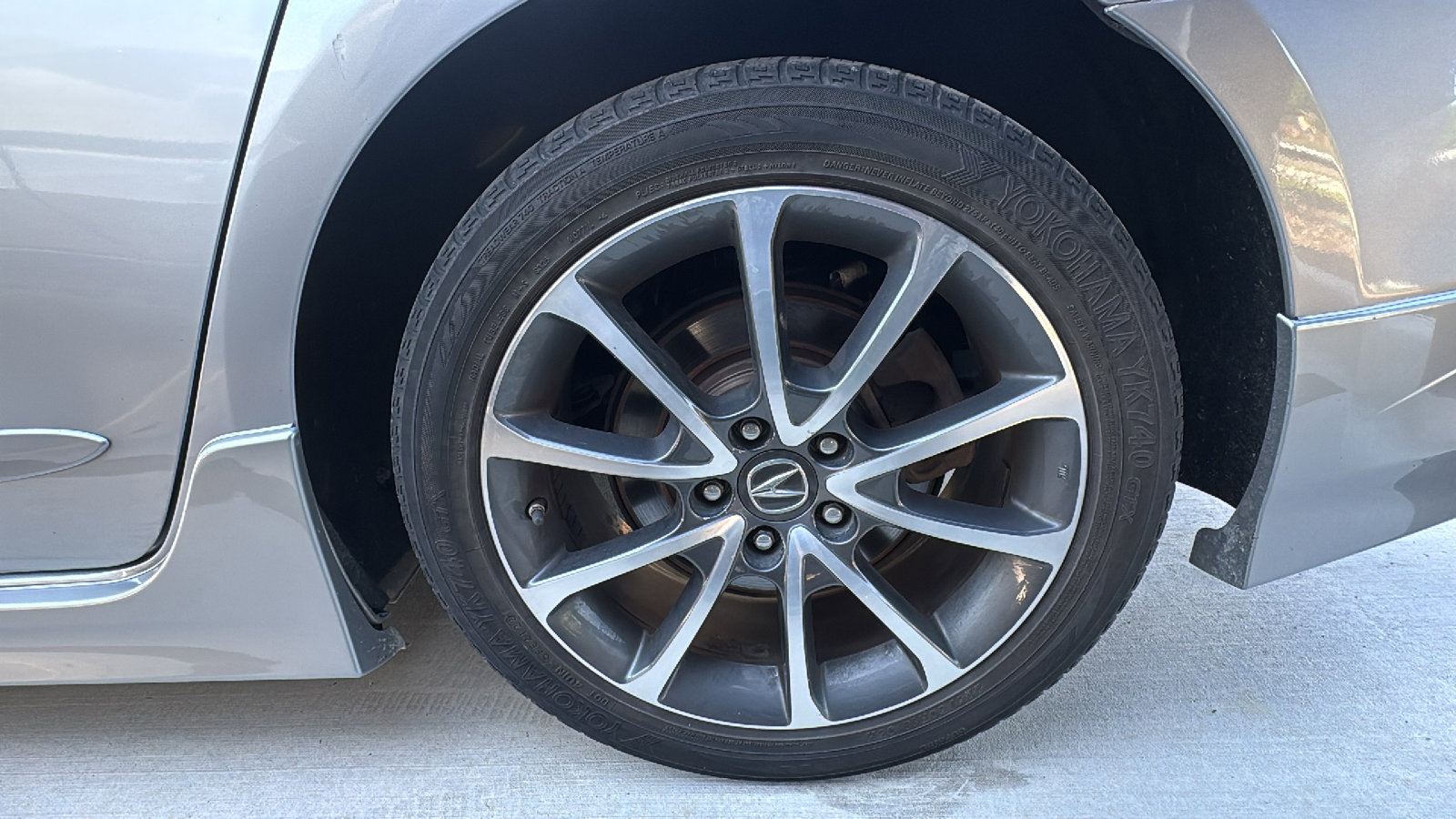 Used 2018 Acura TLX V6 w/ Technology Package FWD image 18