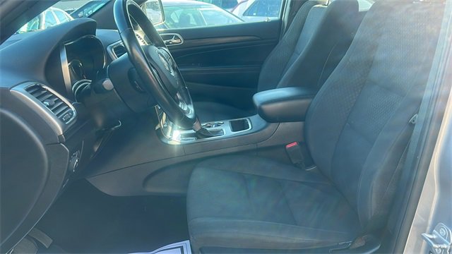 Used 2021 Jeep Grand Cherokee Laredo w/ Security & Convenience Group image 25