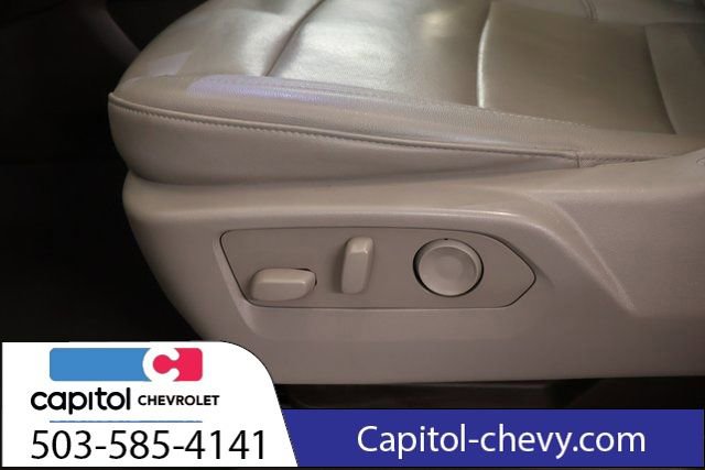 Used 2022 Chevrolet Silverado 1500 LTZ w/ LTZ Convenience Package II AWD/4WD image 13